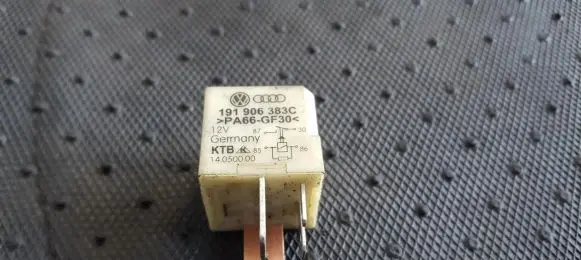 Audi TT Mk1 Other relay 191906383C 14.0500.00