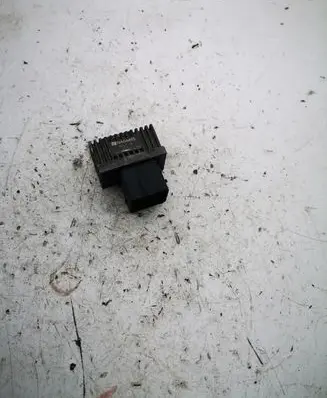 Renault Trafic II (X83) Glow plug pre-heat relay 9640469680
