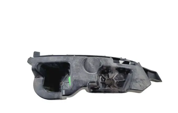 Skoda Superb B8 (3V) Bumper support mounting bracket corner 3V9807394A
