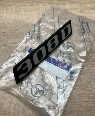 Mercedes-Benz Sprinter W901 W902 W903 W904 Manufacturer badge logo/emblem 9018170514 A9018170514