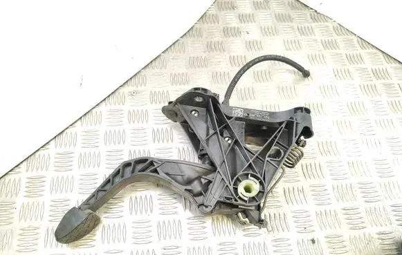 Clutch pedal
