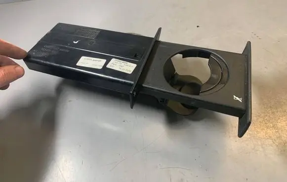 BMW 5 E60 E61 Cup holder 7047145 51457047145 121451