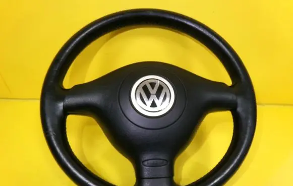 Volkswagen Golf IV Steering wheel 1E0419091E 3B0880201AG