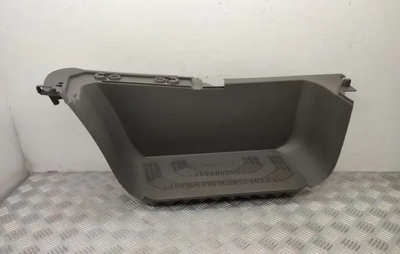Volkswagen Crafter Front sill trim cover 7C0863735C 7C0863778
