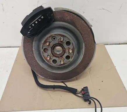 Tesla Model X Stub axle 142041500H