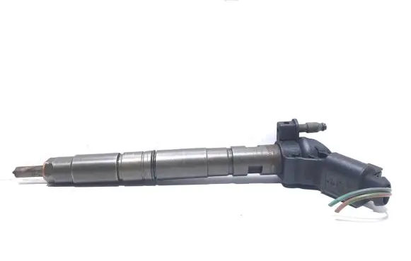 Audi Q5 SQ5 Fuel injector