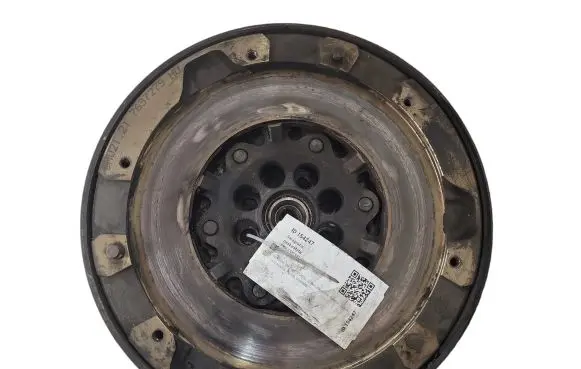 BMW 3 E90 E91 Flywheel 7637279