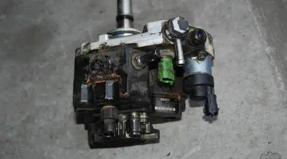 Ford Ranger Fuel injection high pressure pump 0445010213
