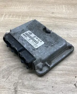Volkswagen Golf IV Engine control unit/module ECU 038906018BM 0281001846