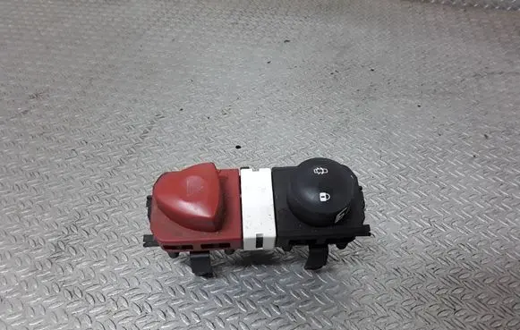 Hazard light switch