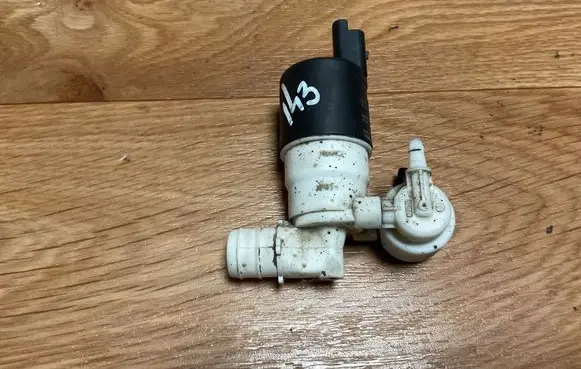 Peugeot Partner Windscreen/windshield washer pump 9632984980 9645163380 9641553880
