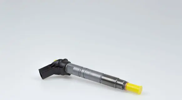 Mercedes-Benz E W212 Fuel injector 0445116026 0213143 0445116025