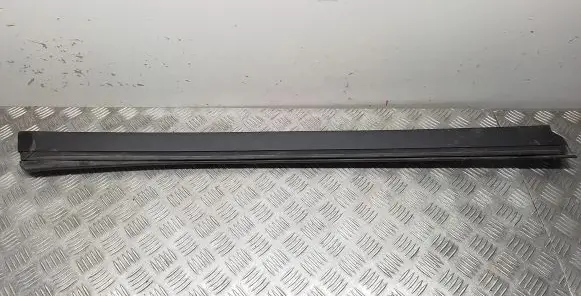 Other front door trim element