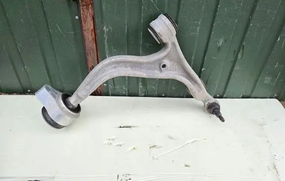 Porsche Panamera (971) Front lower control arm/wishbone 9J1407152E