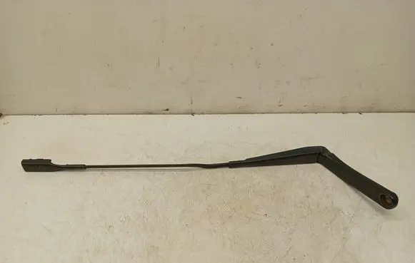 Audi A4 S4 B8 8K Front wiper blade arm 8K1955408