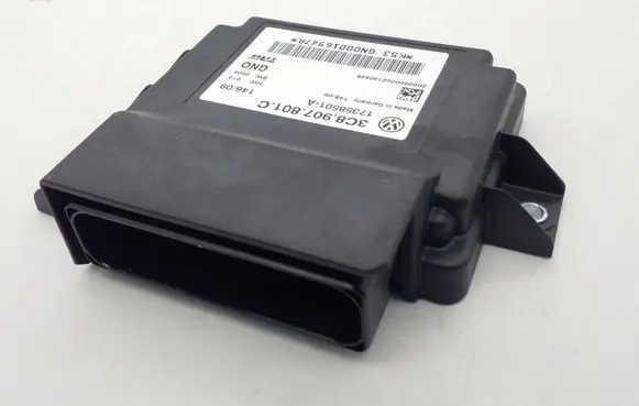 Volkswagen PASSAT CC Hand brake control module 3C8907801C 17358501A