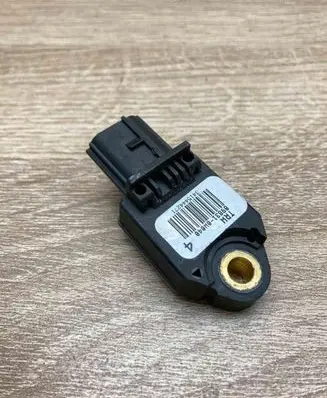 Lexus IS 220D-250-350 Airbag deployment crash/impact sensor 898310W040