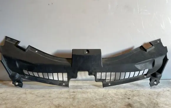 Opel Antara Radiator trim 96804230