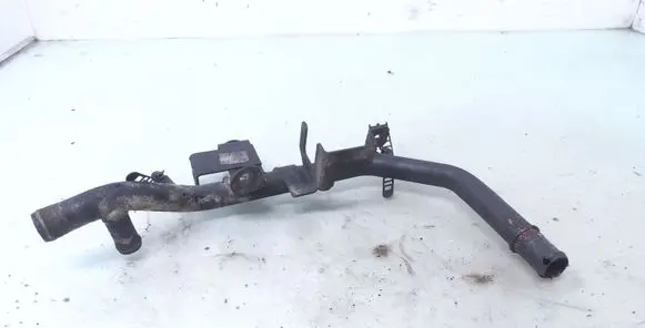 Audi A4 S4 B5 8D Engine coolant pipe/hose 028121065S