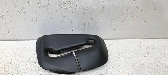 Volvo V40 Seat belt trim 31306951 39816399