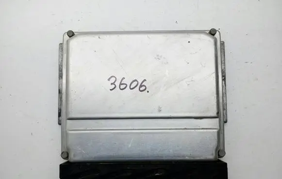 Volvo S70 V70 V70 XC Engine control unit/module 0281001776