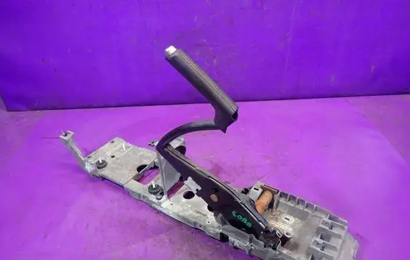 Volvo V50 Handbrake/parking brake lever assembly
