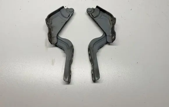 KIA Ceed Engine bonnet/hood hinges