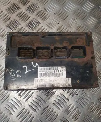 Chrysler Voyager Engine control unit/module P04727344AC P04748328AA