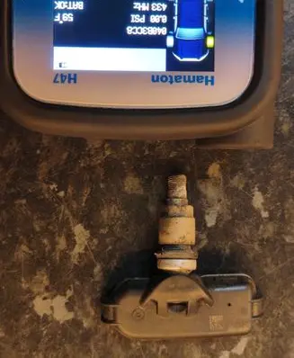 Hyundai i40 Tire pressure sensor 529333V600