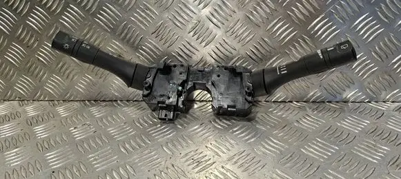 Nissan Juke I F15 Wiper turn signal indicator stalk/switch