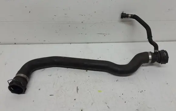 BMW 5 F10 F11 Engine coolant pipe/hose 7809817 126778 7809818