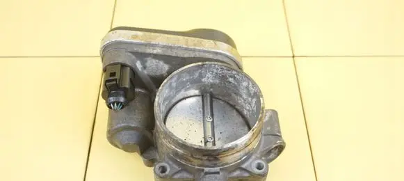 Audi A3 S3 8P Throttle body valve 022133062AG 26SP12