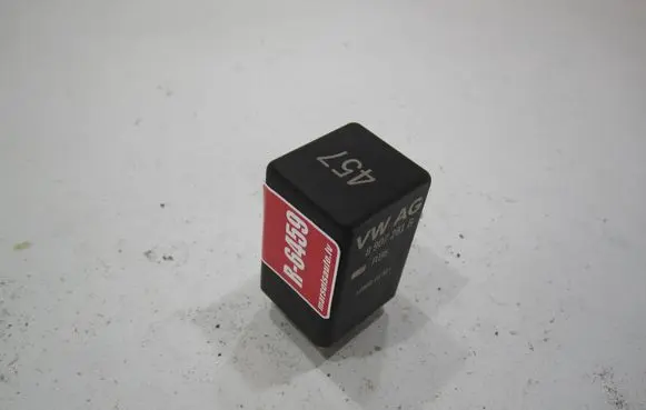 Glow plug pre-heat relay
