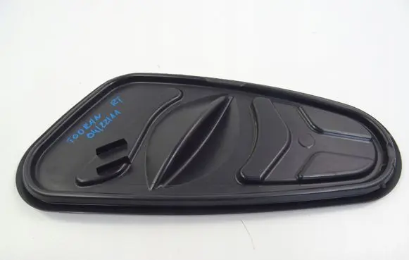 Volkswagen Touran III Other rear door trim element 5TA839916B