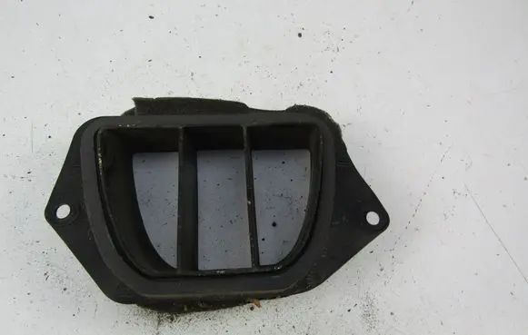 Renault Master II Air intake duct part 7700351936
