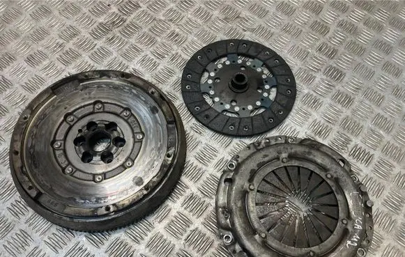 Citroen C4 Cactus Clutch set kit 9986W2312 001297