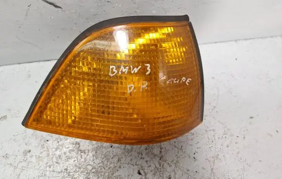 BMW 3 E36 Front indicator light 3226 1393278