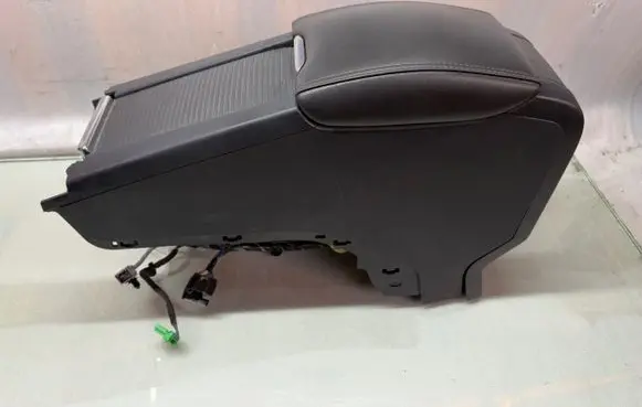 Volvo V60 Center console 2311736