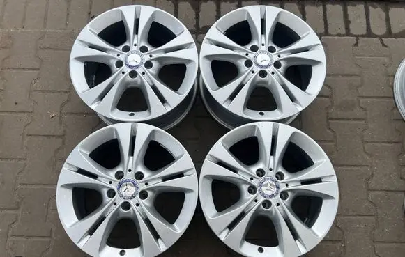 Mercedes-Benz C W205 R17 alloy rim A2054014300
