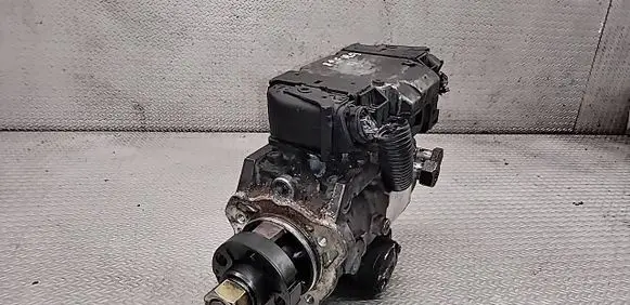 Opel Zafira A Fuel injection high pressure pump 0470504202 24451343 40916