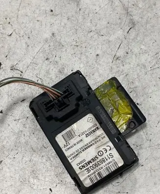 Renault Megane II Ignition lock S118539001E 8200074331A 03043