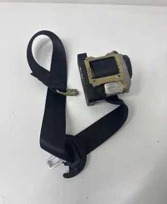 Volkswagen PASSAT B5 Front seatbelt 3B1857706B 181299