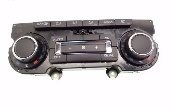 Skoda Octavia Mk2 (1Z) Climate control unit 3T0907044BD