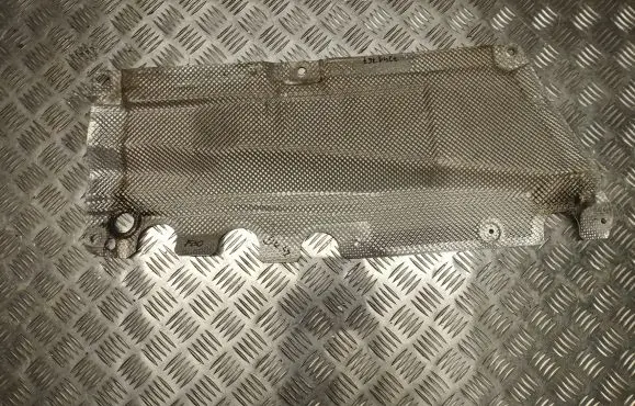 BMW 1 F20 F21 Heat shield in engine bay 7241767