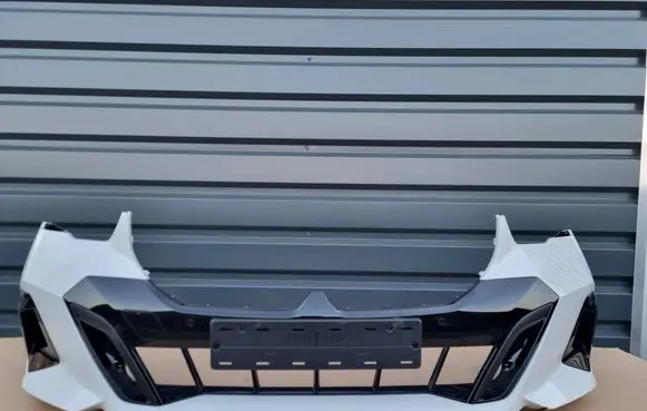 BMW 5 G60 Front bumper 51118084653