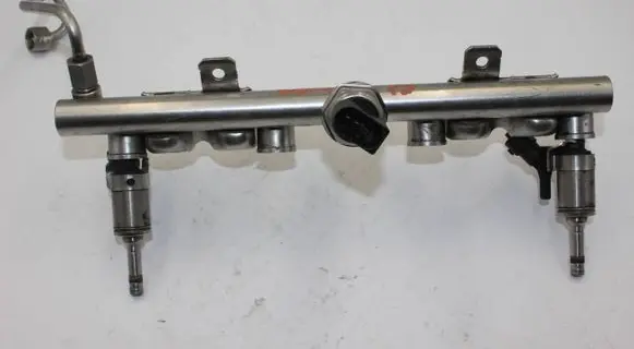 BMW 3 F30 F35 F31 Fuel main line pipe 7592426 102929 197510135