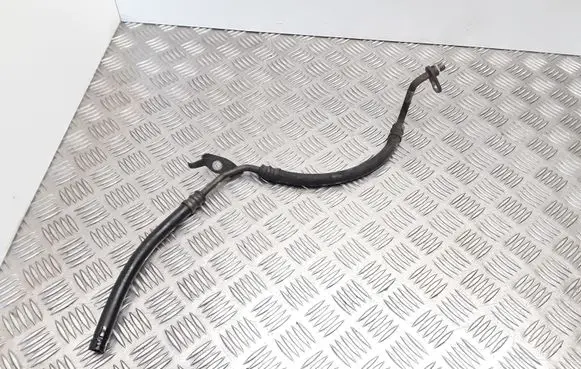 Mercedes-Benz C W204 Power steering hose/pipe/line