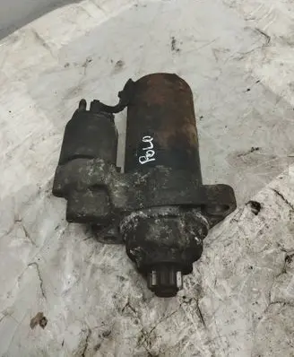 Volkswagen Polo IV 9N3 Starter motor