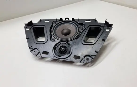 BMW 3 G20 G21 Panel speaker 2622545 6831281