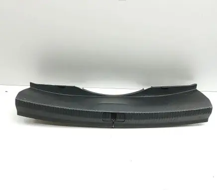 Audi A5 Trunk/boot sill cover protection 8W6863471